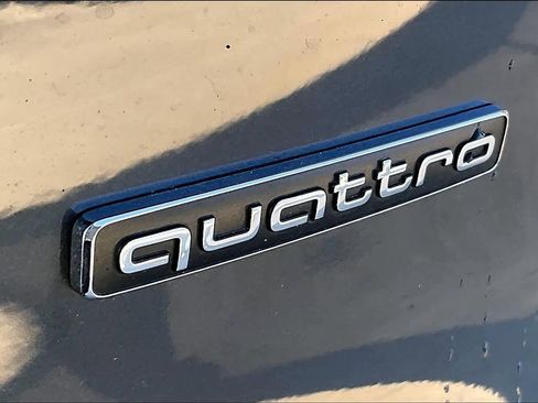 Certified 2025 Audi Q5 Premium Plus w/ Premium Plus image 9