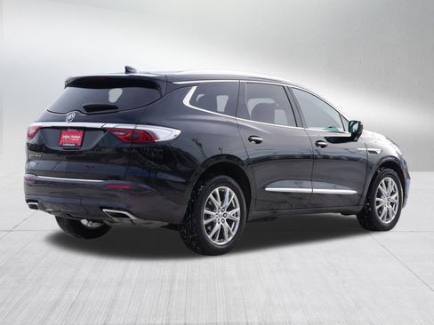 Used 2023 Buick Enclave Essence w/ Experience Buick Package image 7