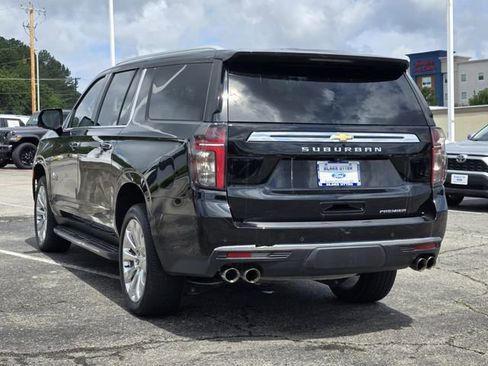 Used 2024 Chevrolet Suburban Premier w/ Texas Edition AWD/4WD image 5