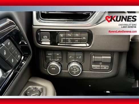 New 2026 GMC Yukon XL Elevation w/ Elevation Premium Package AWD/4WD image 58