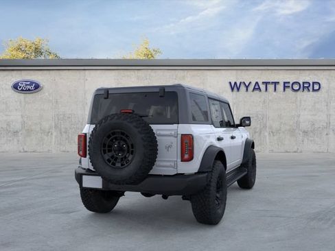 New 2026 Ford Bronco Outer Banks w/ Sasquatch Package AWD/4WD image 9