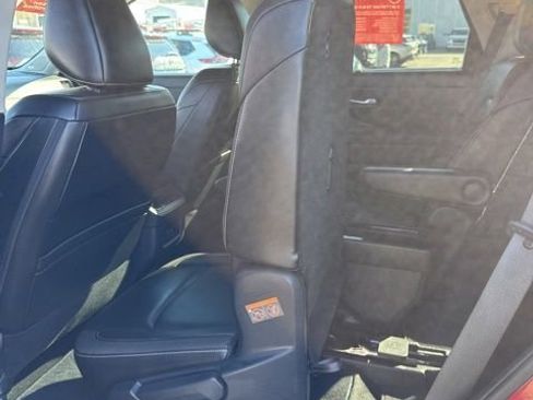 Certified 2023 Nissan Pathfinder SL w/ SL Premium Package image 14