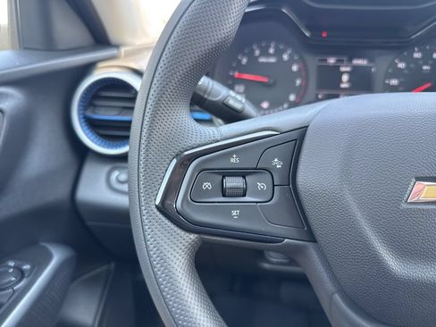 New 2026 Chevrolet Trax LS w/ LS Convenience Package FWD image 29