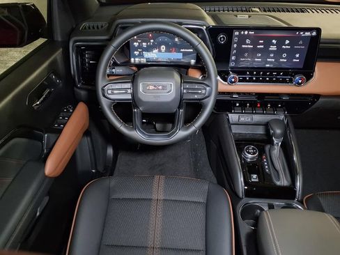 New 2026 GMC Canyon AT4 w/ Technology Plus Package AWD/4WD image 14
