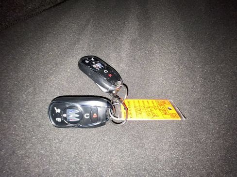 Used 2025 Buick Envista Avenir FWD image 29