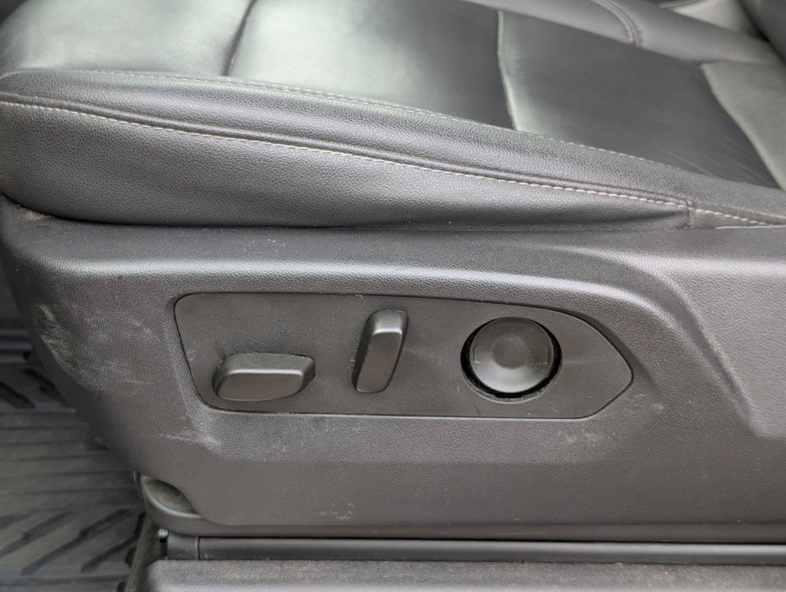 Used 2024 Chevrolet Silverado 1500 RST w/ Convenience Package II AWD/4WD image 17