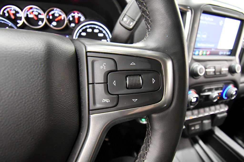 Used 2023 Chevrolet Silverado 2500 LTZ AWD/4WD image 21