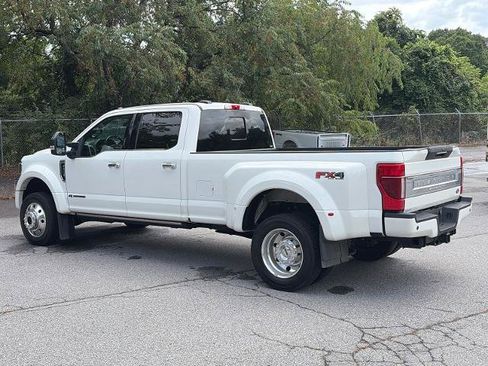 Certified 2022 Ford F450 Platinum w/ FX4 Off-Road Package AWD/4WD image 5
