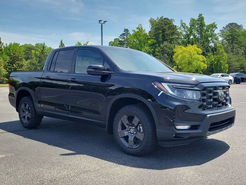 New 2026 Honda Ridgeline TrailSport image 3