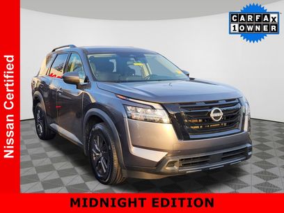 Certified 2022 Nissan Pathfinder SV w/ SV Black Package
