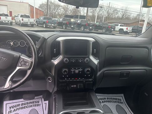 Used 2019 Chevrolet Silverado 1500 RST w/ All-Star Edition image 17