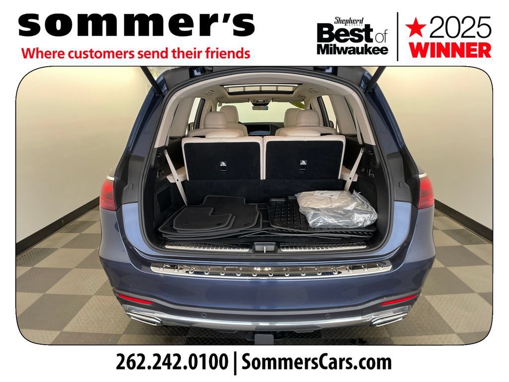 Used 2025 Mercedes-Benz GLS 450 4MATIC image 21