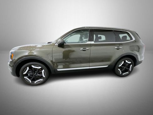 Used 2025 Kia Telluride S AWD/4WD image 8