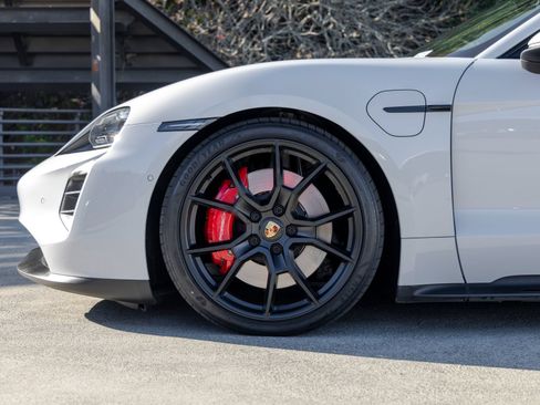 Certified 2023 Porsche Taycan GTS AWD/4WD image 13