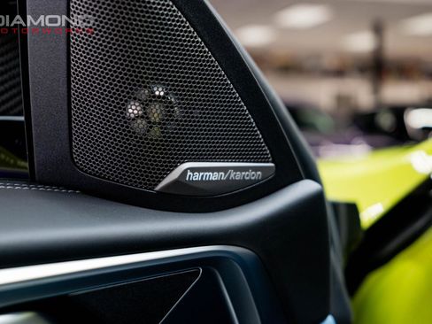 Used 2021 BMW M4 Coupe w/ M Carbon Exterior Package image 75