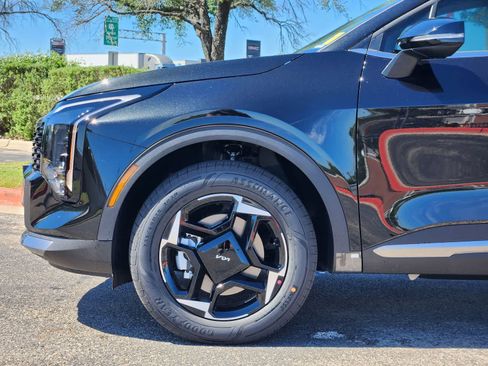 New 2026 Kia Sportage EX AWD/4WD image 8