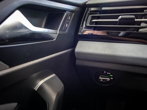 New 2026 Volkswagen Jetta SE image 32