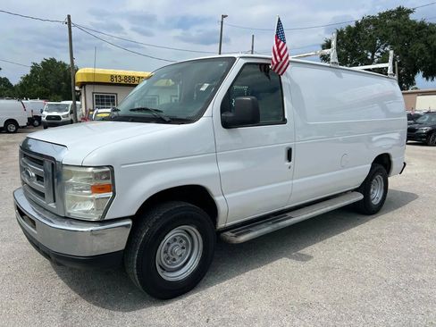 Used 2013 Ford E-250 and Econoline 250 w/ PWR Group image 1
