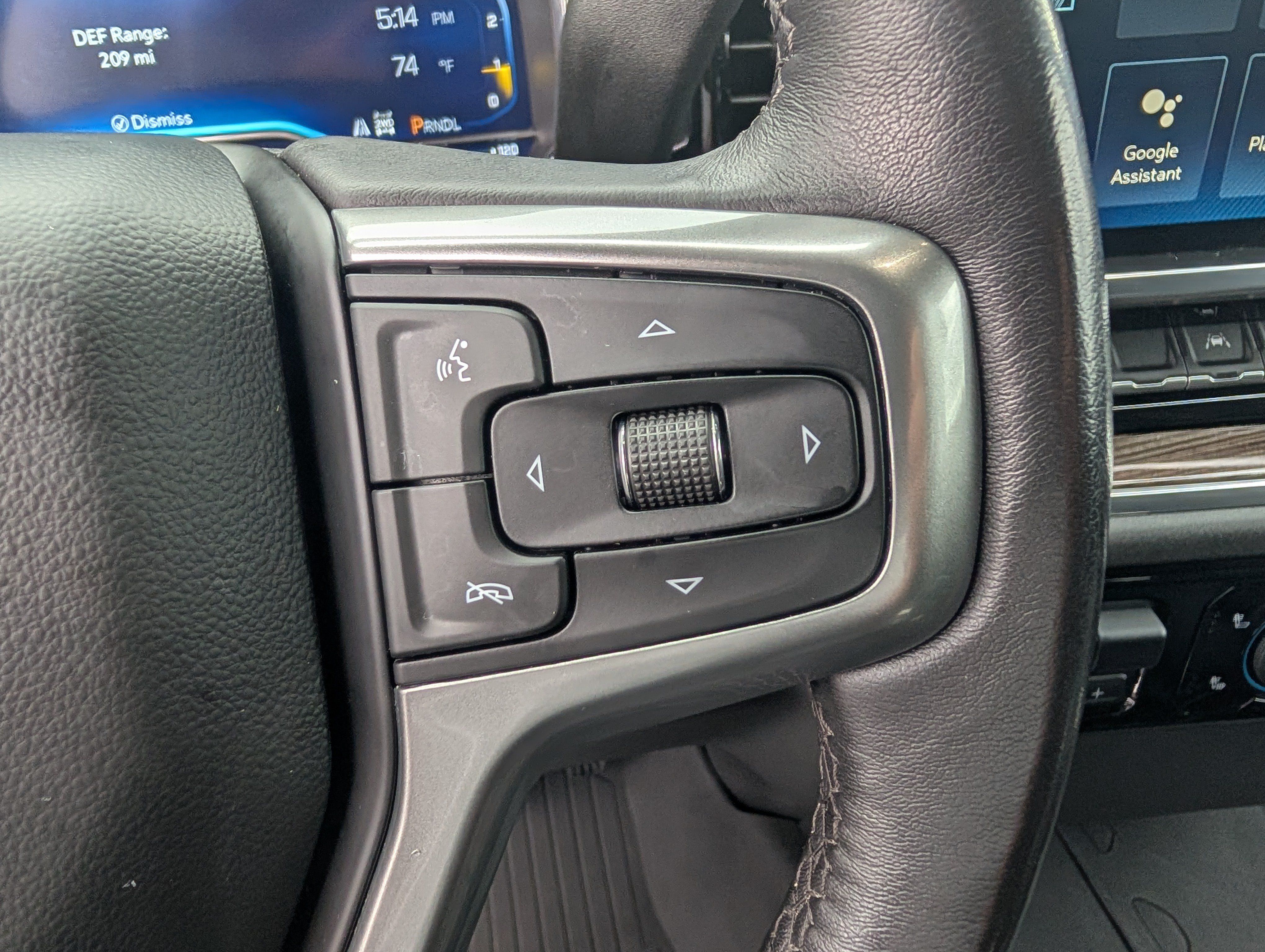 Used 2022 Chevrolet Silverado 1500 LT AWD/4WD image 18