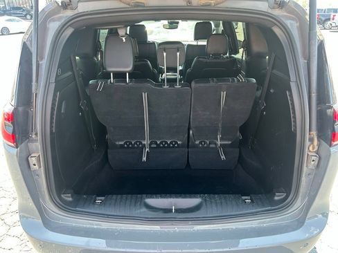 Used 2025 Chrysler Pacifica Select FWD image 34