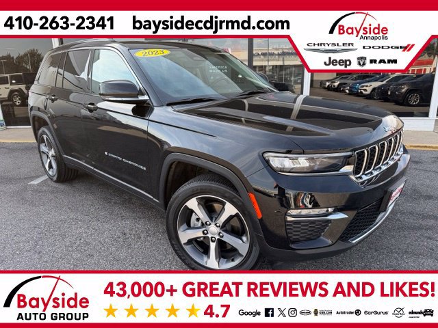 Used 2023 Jeep Grand Cherokee 4WD 4xe image 1
