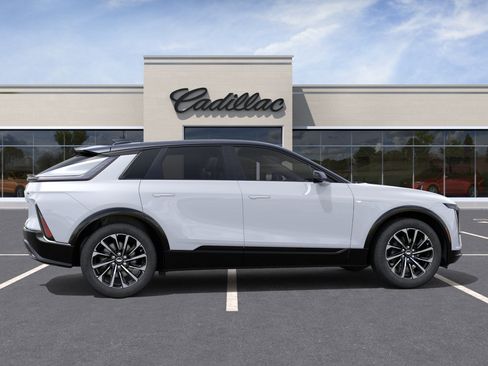 New 2026 Cadillac Lyriq Sport w/ LPO, Floor Liner Package RWD image 5