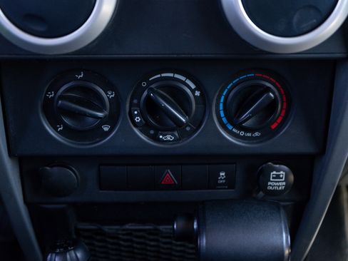 Used 2010 Jeep Wrangler Sahara AWD/4WD image 14