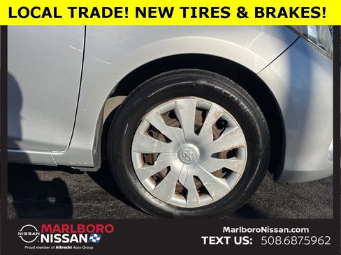 Used 2016 Toyota Yaris L image 10