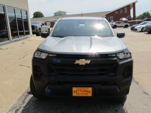 New 2026 Chevrolet Colorado W/T w/ WT Custom Package AWD/4WD image 13