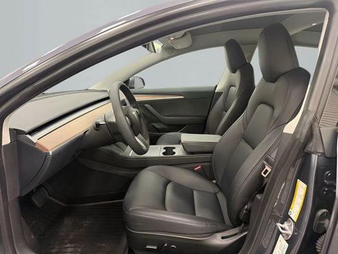 Used 2023 Tesla Model 3 Standard Range RWD image 11