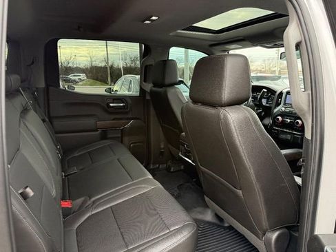 Used 2019 GMC Sierra 1500 SLT w/ SLT Premium Package image 12