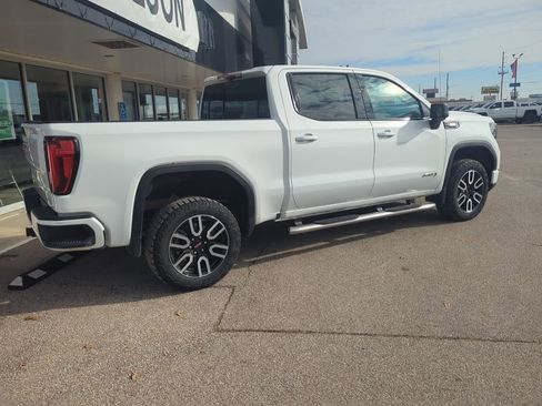 Used 2024 GMC Sierra 1500 AT4 w/ Technology Package image 7