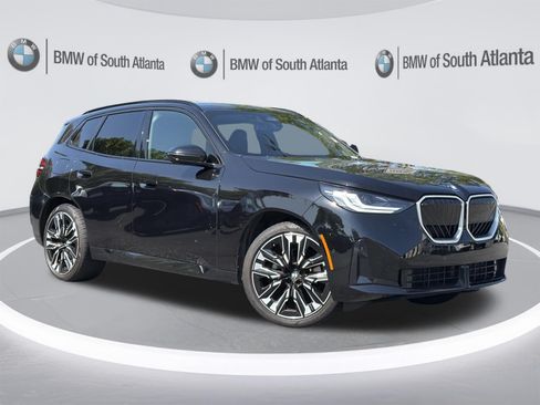 Used 2025 BMW X3 xDrive30i w/ M Sport Package AWD/4WD image 2