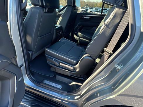 New 2026 Chevrolet Tahoe Premier AWD/4WD image 18