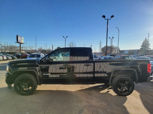 Used 2017 GMC Sierra 1500 4x4 Double Cab w/ Elevation Edition image 4