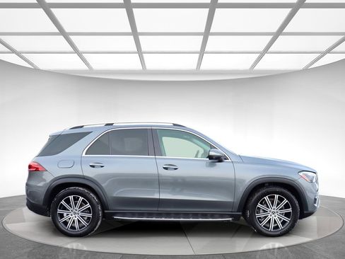 Used 2024 Mercedes-Benz GLE 350 4MATIC image 4