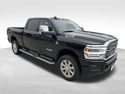 Used 2023 RAM 2500 Laramie AWD/4WD image 6