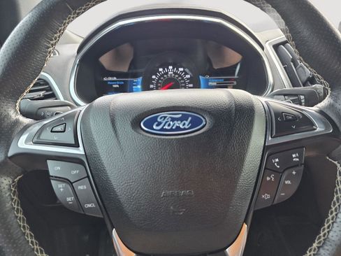 Used 2021 Ford Edge ST image 14