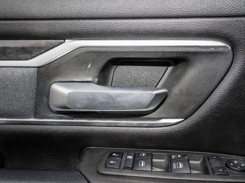 Used 2022 RAM 1500 Big Horn w/ Night Edition RWD image 26