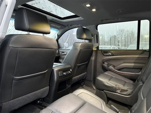 Used 2018 GMC Yukon XL SLT w/ Premium Edition image 12