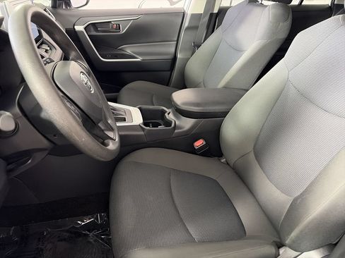 Used 2025 Toyota RAV4 LE FWD image 19