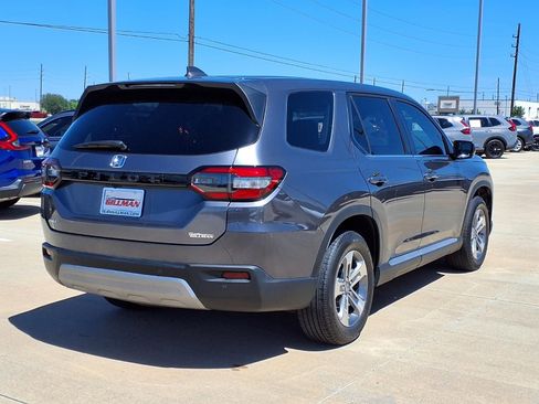 Used 2025 Honda Pilot EX-L image 7