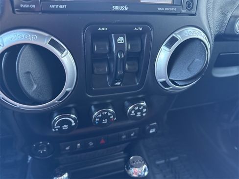 Used 2015 Jeep Wrangler Unlimited Sahara w/ Dual Top Group image 13
