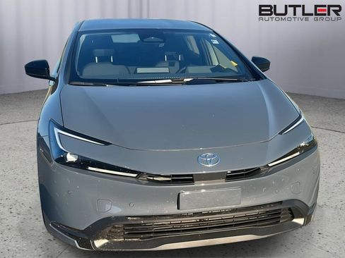 Used 2026 Toyota Prius LE image 3