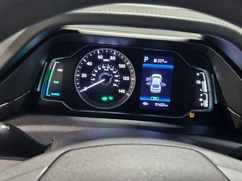 Used 2022 Hyundai Ioniq Blue image 23