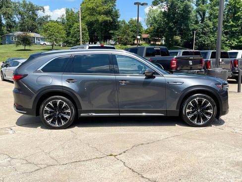 Used 2024 MAZDA CX-90 Plug-In Hybrid w/ Premium Pkg AWD/4WD image 4