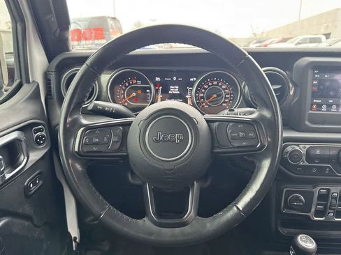 Used 2019 Jeep Wrangler Unlimited Sport image 18