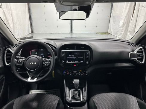 Used 2024 Kia Soul LX w/ Option Group 015 image 36