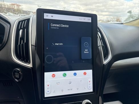 Used 2024 Ford Edge SEL w/ Convenience Package image 27