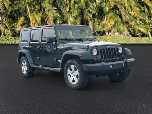 Used 2012 Jeep Wrangler Unlimited Sport AWD/4WD image 2